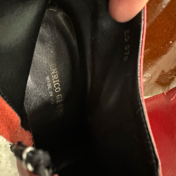 Boots - Picture 3 of 5